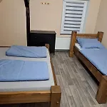 Na Rozcesti *