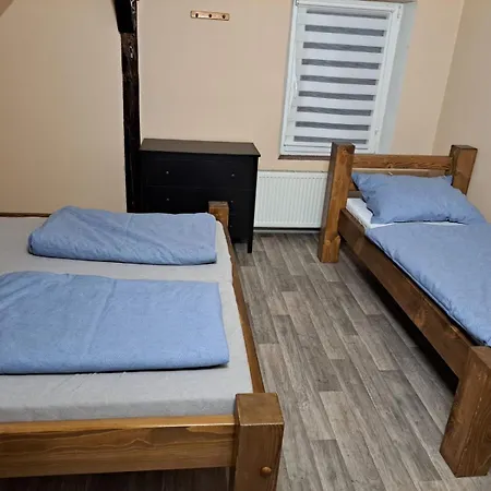 Na Rozcesti *