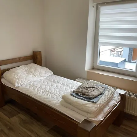Na Rozcesti *