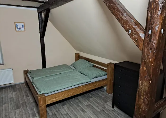 Na Rozcesti Loucna pod Klinovcem