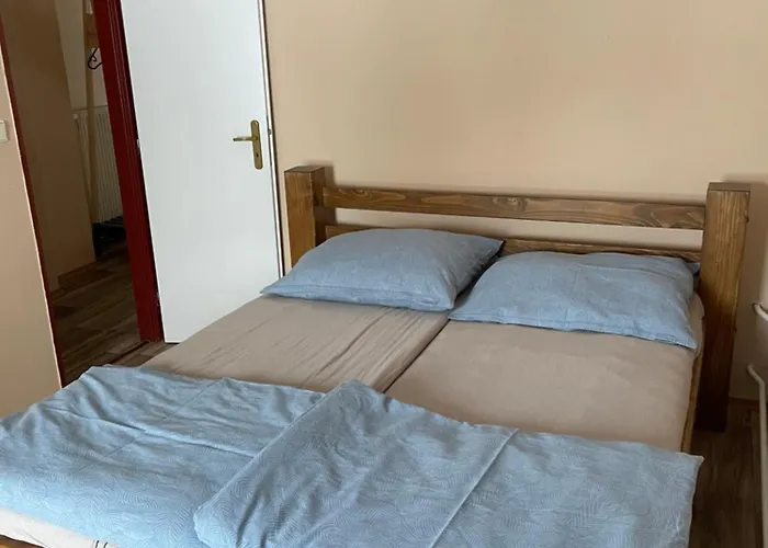 Na Rozcesti Loucna pod Klinovcem